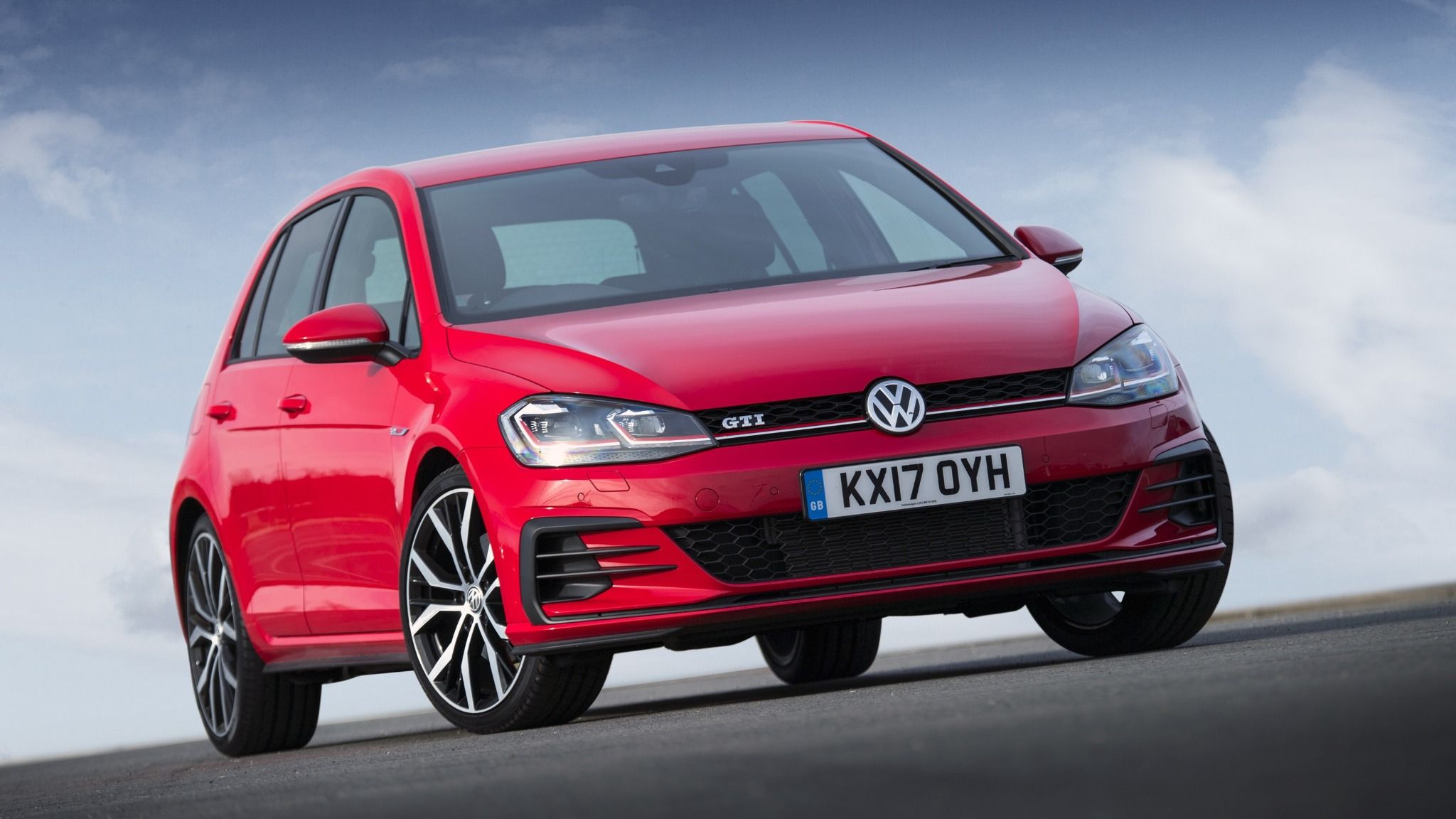 VW Golf GTi Performance Review Should I buy a Golf GTi Performance