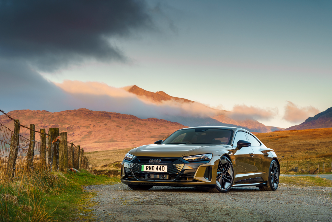 Audi e-tron RS GT: Review