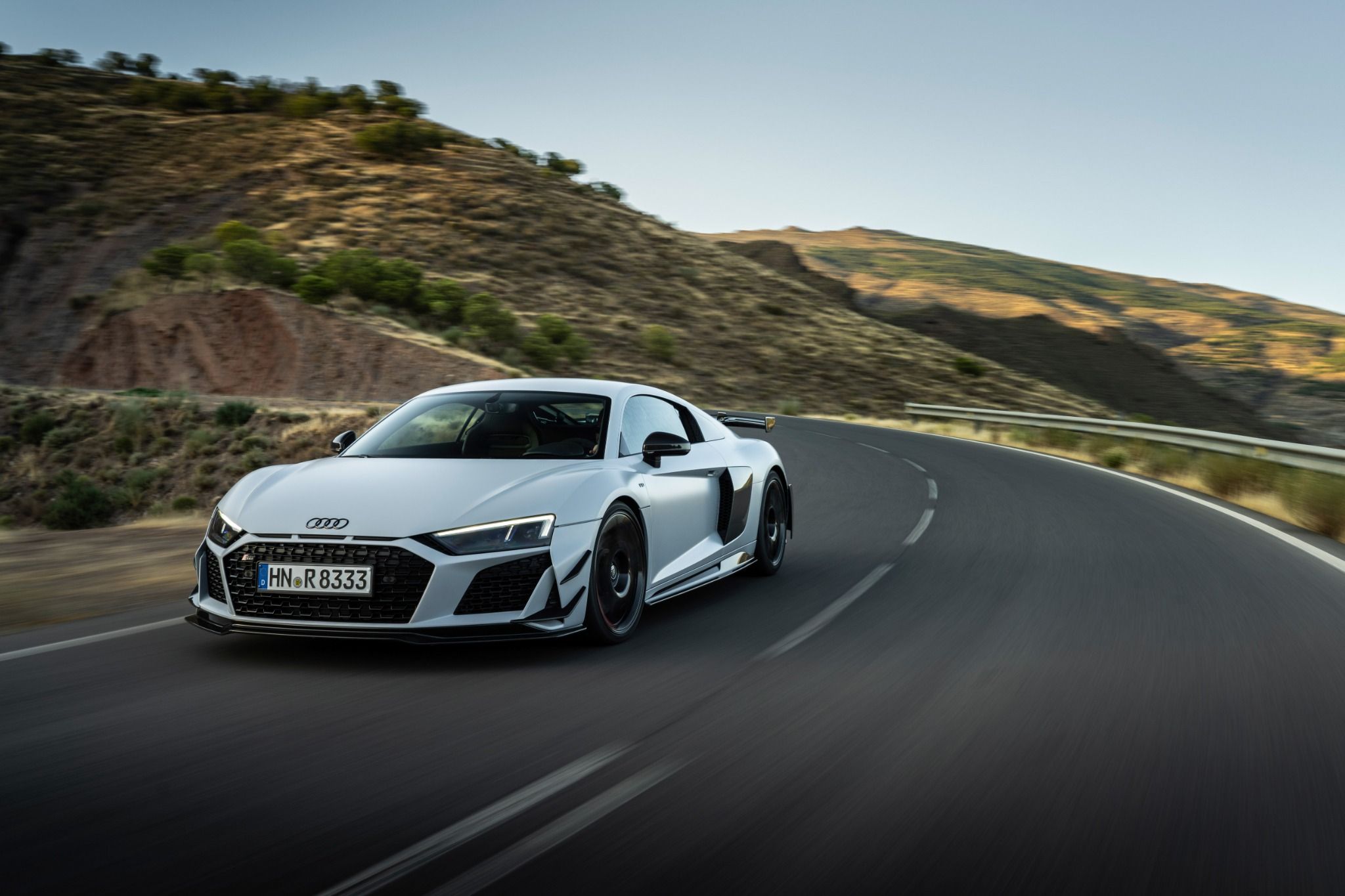 Everything you need to know about the R8 RWD GT image
