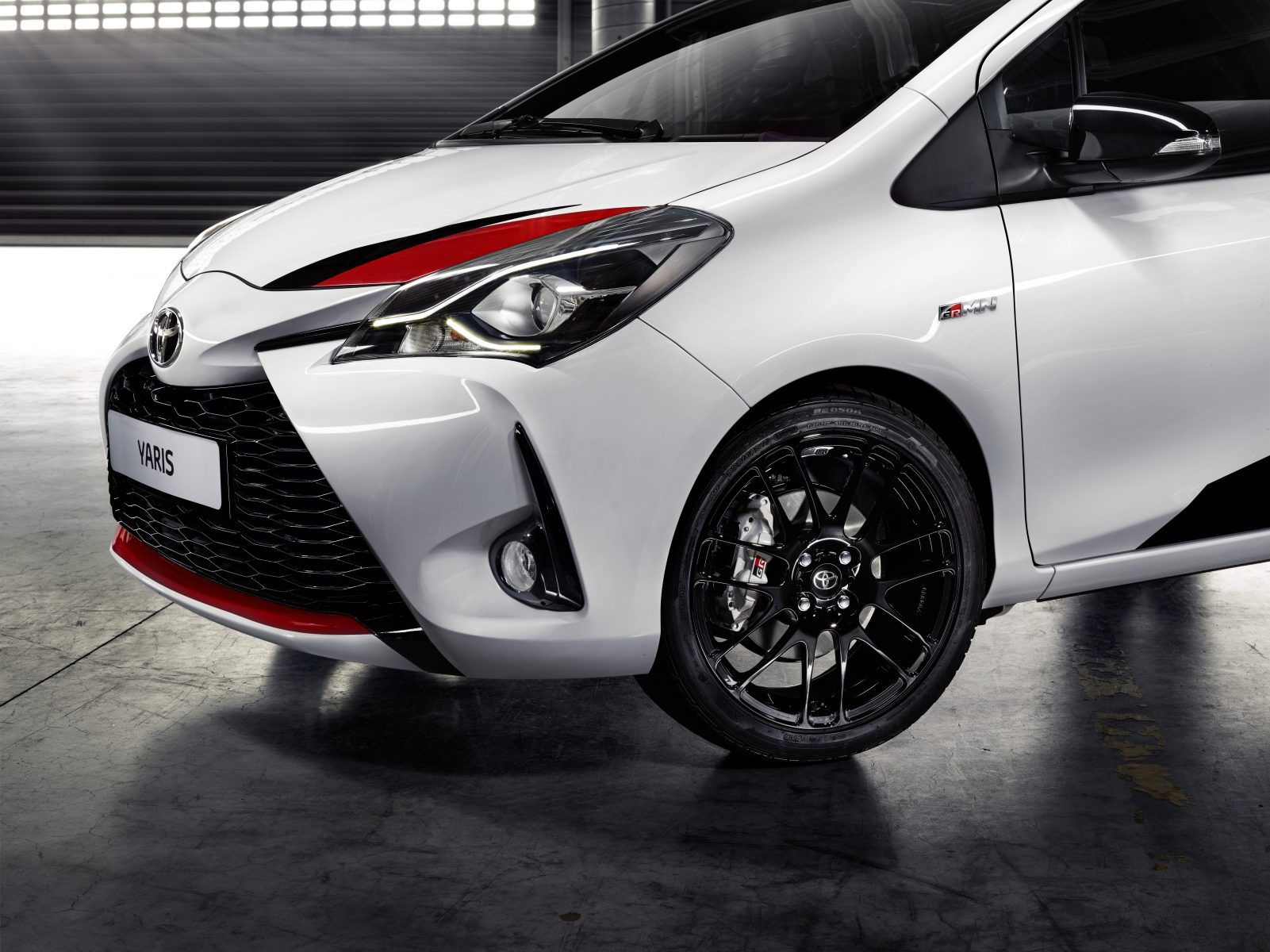 Front of a Toyota Yaris GRMN