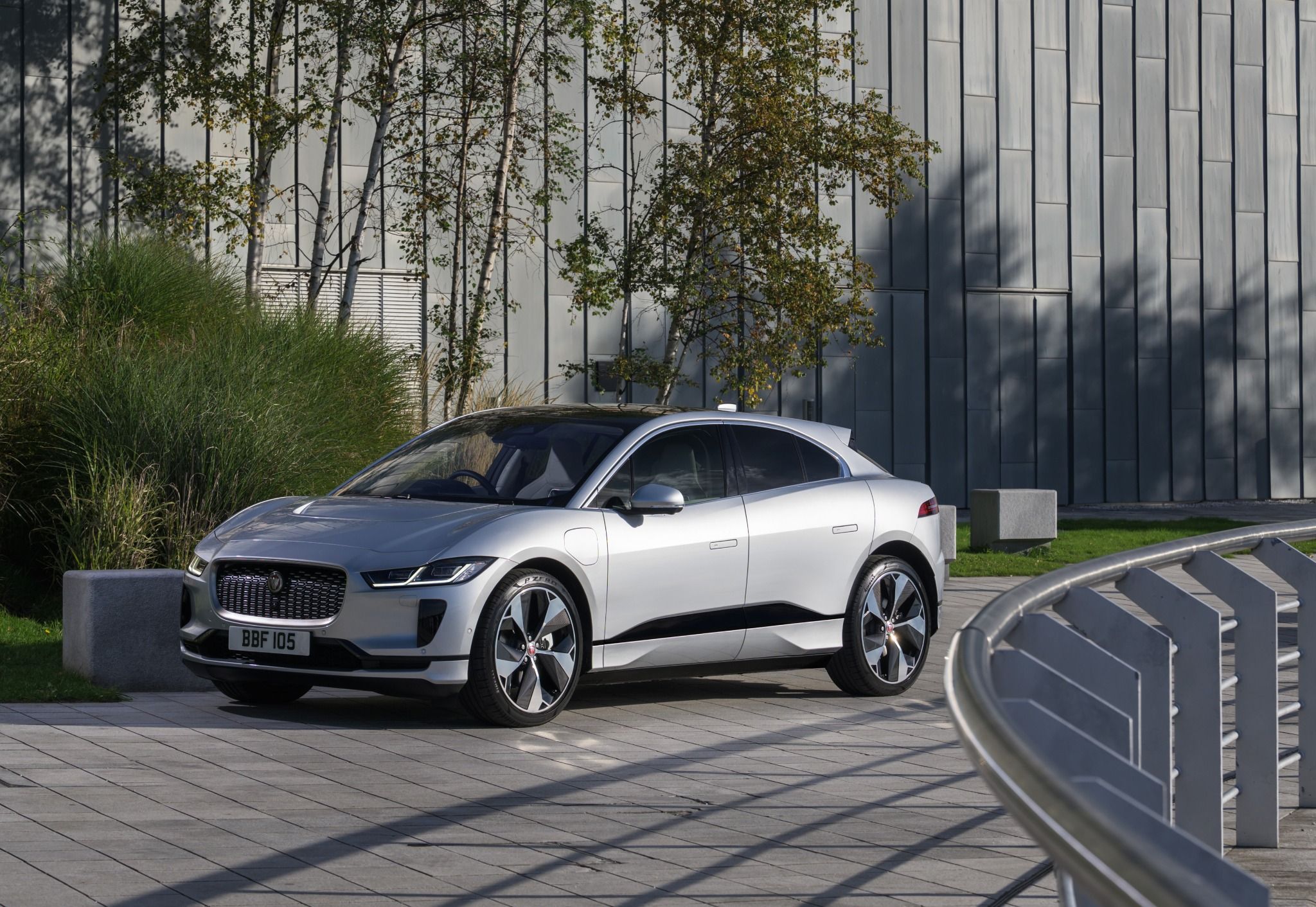 Review of the Jaguar I-Pace image